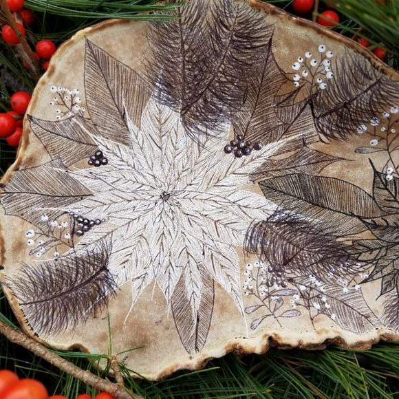 Poinsettia Bouquet - Hand Drawn On Bracket Fungus - Picture 2 of 5